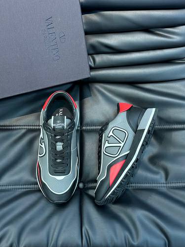 Picture of Valentino Shoes Men _SKUfw152074549fw